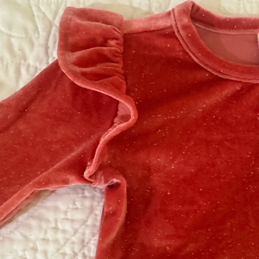 New Tucker + Tate Pink Glitter Velour 24 months Long Sleeve Jumpsuit onesie girl